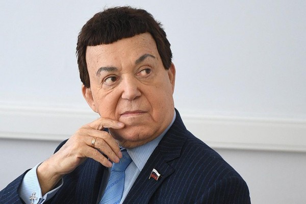 İosif Kobzon vəfat edib