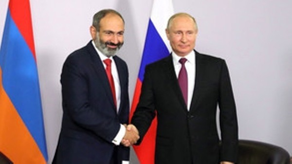 Paşinyan Putinlə görüşmək niyyətindədir