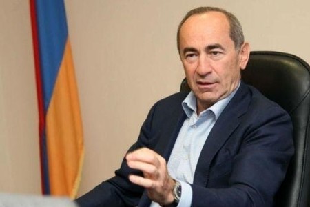 Köçəryanın komandası Kremlə dosye yollayıb - ilginc