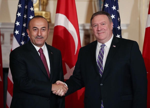 Çavuşoğlu və Pompeo İdlibi müzakirə ediblər