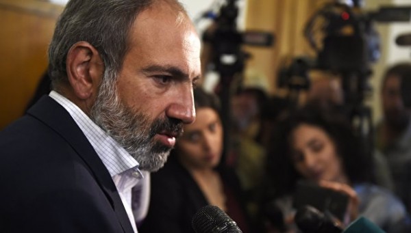 Ermənistanın Baş naziri istefa verdi