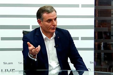 “Ermənistan hakimiyyəti Moskvanı pis vəziyyətdə qoyub” -Artak Zakaryan