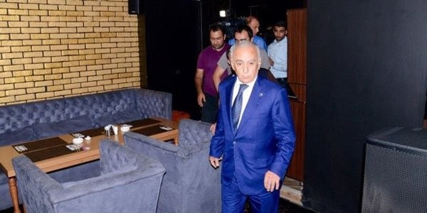 Abutalıbovun bağlatdırdığı "26-lar" kafesi yenidən açıldı - FOTO