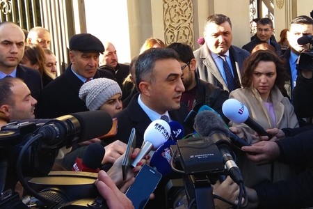 Anar Bağırov girovlardan danışdı: "Müsbət nəticə olacaq"