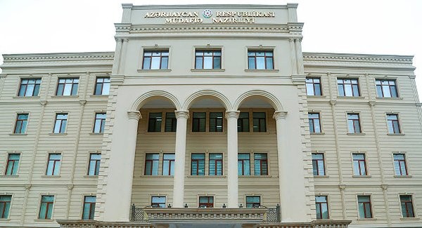 Müdafiə Nazirliyi DSX-nin Qazax və Ağstafada düşmənlə təmas xəttinə nəzarət etmələri məsələsinə aydınlıq gətirib