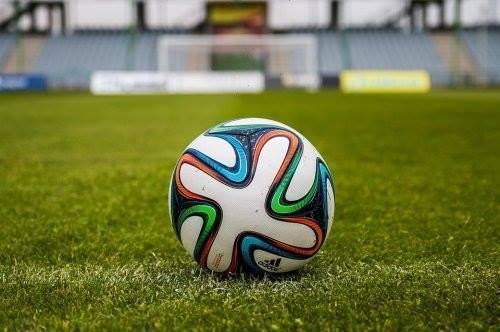 Deputatlarla jurnalistlər futbol oynayacaqlar