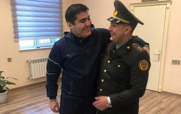 Əli Abdalov Mehman Hüseynovla barışıb