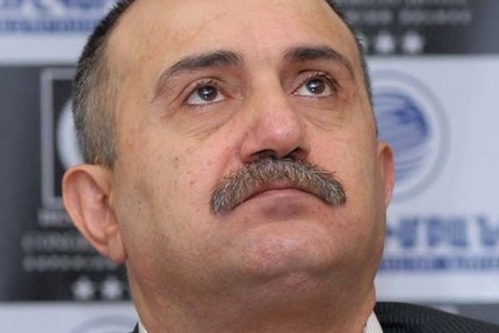 Samvel Babayan: "Vəziyyətelə ciddidir ki, biz Qarabağı əldən verə bilərik...”