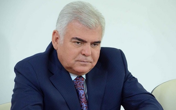 Ramil Usubov Ziya Məmmədovun qardaşı oğlunu işdən çıxardı