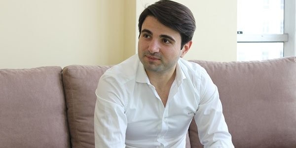 Ermənilərin tədbirində erməni siyasətçiləri susduran Qasım İbrahimov kimdir? (MÜSAHİBƏ)