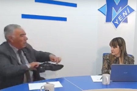 Hafiz Hacıyevə 10 nəfər ayaqqabı alıb
