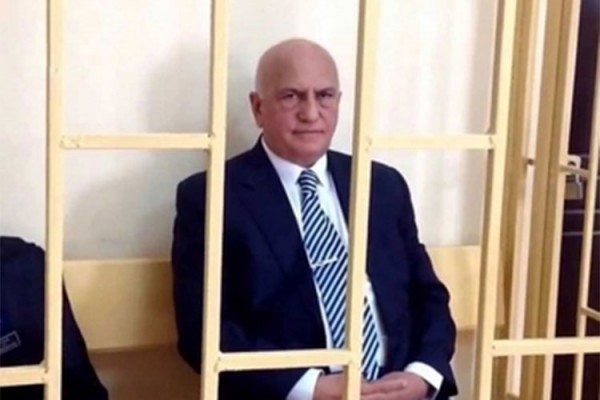 Sabiq səhiyyə naziri Əli İnsanov əfv olunub