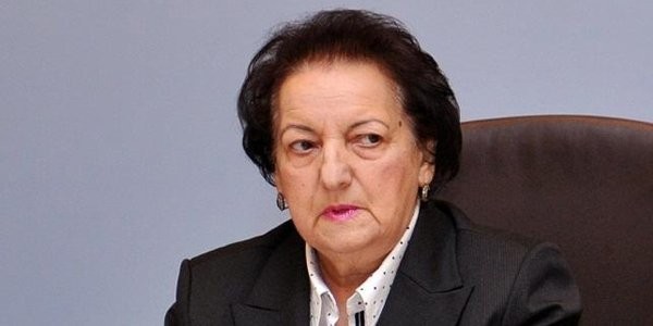 Ombudsman yerinə iki iddiaçı: vitse-spikerin də adı var