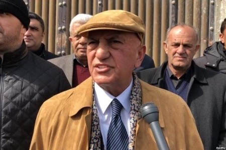 Əli İnsanov insan haqları müdafiəçiləri ilə görüşüb