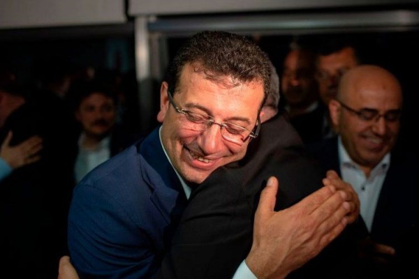 İstanbulda bələdiyyə seçkilərinin qalibi müəyyənləşib