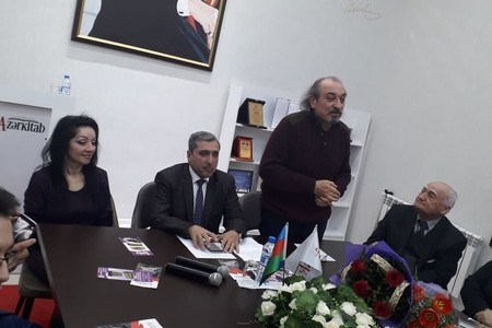 "Jurnalistikadan incəsənətə" - İsgəndər və Lalə Sərdarlıların əl işləri sərgisi - Fotolar