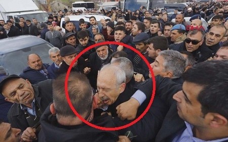 Şəhid cənazəsində Kılıçdaroğluna hücum edildi