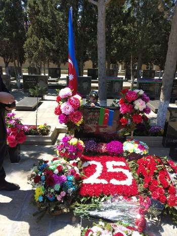 25 yaşı tamam olan şəhid Elvin Həsənov anıldı - FOTOLAR