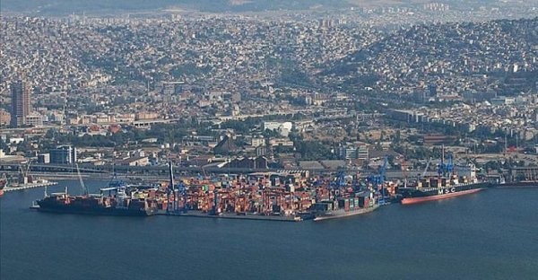 Rusiya Tartus limanını aldı - FOTO