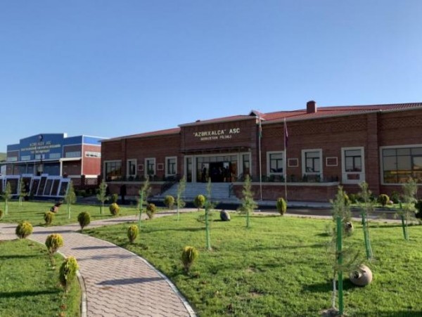 Prezident İlham Əliyev “Azərxalça” ASC-in Qobustan filialının açılışında iştirak edib