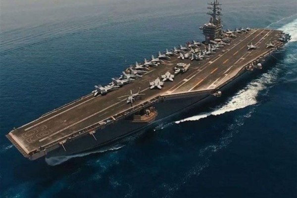 İranlı general: İran raketləri ABŞ gəmilərini məhv edə bilər