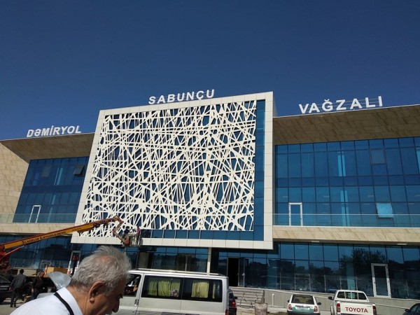 Bakı-Sabunçu dəmir yolu xəttində gediş haqqı 50 qəpik olacaq
