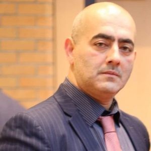 Düşmənin qapısını açanlar