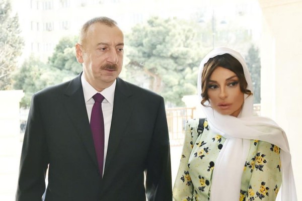 Mehriban Əliyeva Ramazan bayramı münasibətilə xalqı təbrik edib
