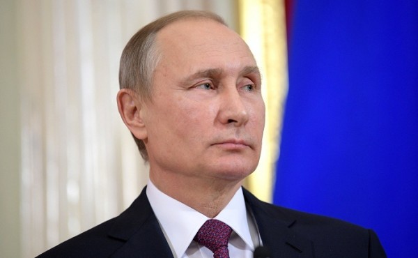 Putin gənclərə Quran oxumağı tövsiyə etdi