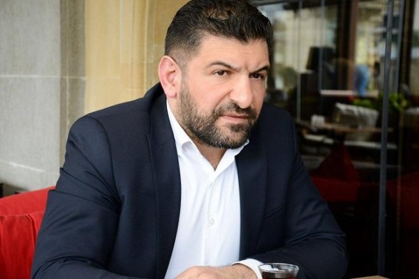“Fuad Abbasovu hava limanından geri qaytarıblar” - Vəkil
