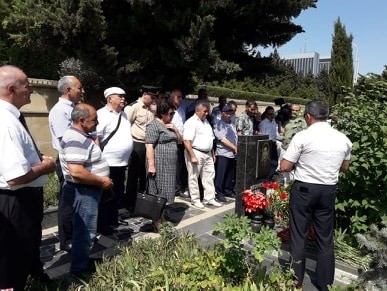 Əfsanəvi komandir Şirin Mirzəyevin xatirəsi anılıb