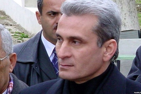Surət Hüseynovla bağlı ilginc ittihamlar - qiyamçının təbliğatçısı olan qadın kimdir?