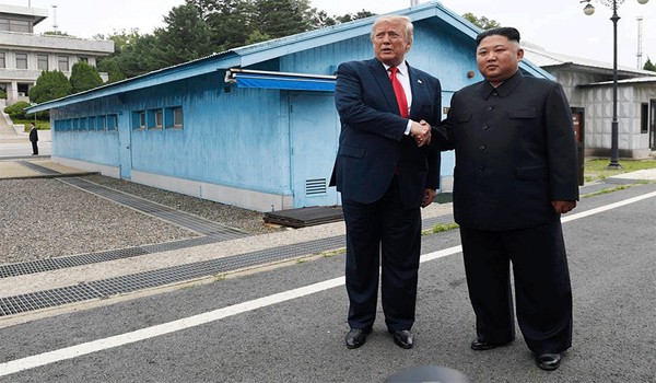 Tramp Şimali Koreya lideri ilə görüşüb, Kim Çen İni ABŞ-a dəvət edəcəyini bildirib - YENİLƏNİB