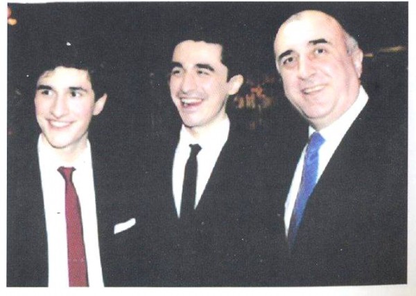 Atasının diplomat kimi görmək istəmədiyi Elmar Məmmədyarov...