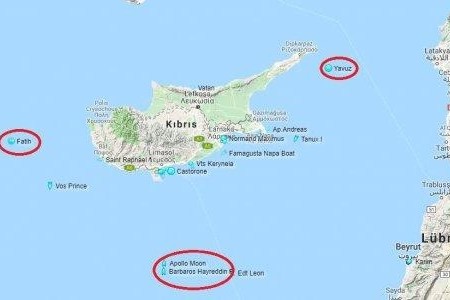 Türk donanması Kipri mühasirəyə aldı