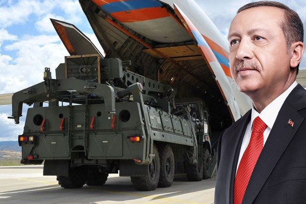 "S-400-lər Ərdoğanın Qərb üzərində siyasi zəfəridir" - "Kommersant" qəzeti
