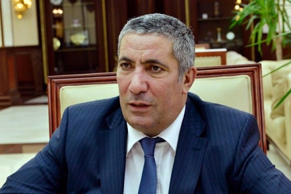 Siyavuş Novruzov müxalifəti qanvermə aksiyasında iştiraka dəvət edib