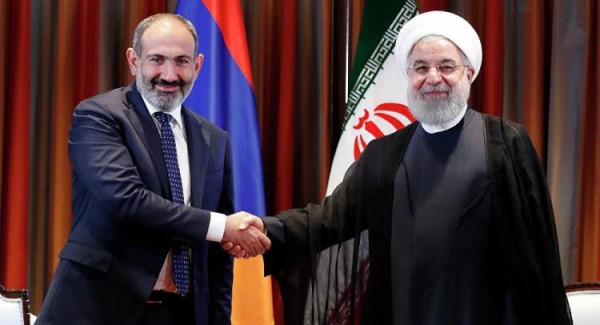 Həsən Ruhani Ermənistana səfər edəcək