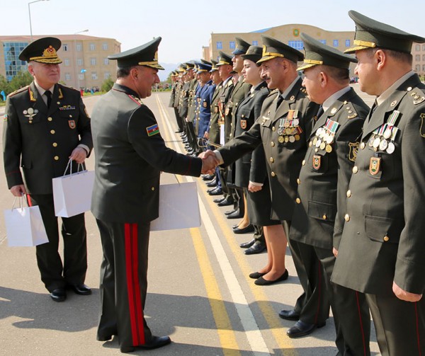 General: “Ordumuz işğal altındakı torpaqlarımızı düşməndən azad etməyə qadirdi”