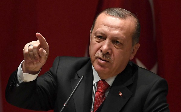 Ərdoğan “Foks Nyus”un müxbirini belə susdurdu - Video