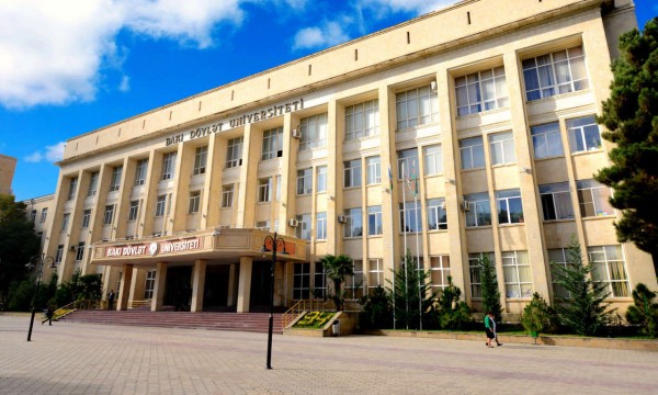 "Bakı Dövlət Universitetinin 100 illiyi (1919-2019)" medalı təsis edilib