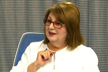 Ofelya Sənaninin ürəyində anju əməliyyatı aparılıb