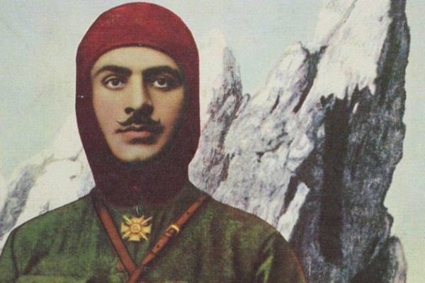 Fransız tarixçi erməniləri ifşa etdi: Terrorçu Njde...
