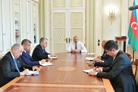 Prezident İlham Əliyev yeni təyin olunmuş icra başçıları ilə görüşdü