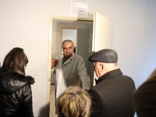 Tələbə qızların nədən zəhərləndiyi BİLİNDİ