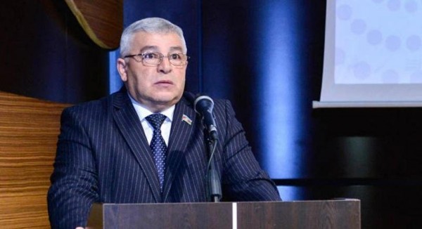 Deputat hökuməti TƏNQİD ETDİ: “Bəzən elə qərarlar verilir ki…”