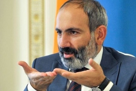 Paşinyanın “alimlərimiz sadəcə, qəhvə içməklə məşğuldur” deməsi qəzəbə səbəb olub