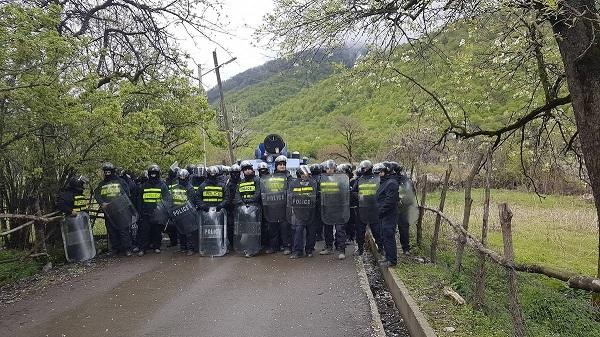 Gürcüstanda çeçenlər arasında atışma: ölən var