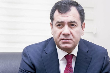 Qüdrət Həsənquliyev Milli Məclisin Gəncəyə köçürülməsini təklif etdi