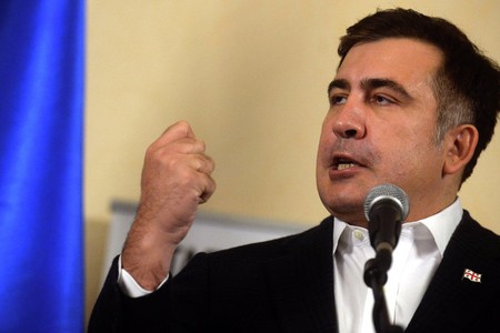 Saakaşvili: "Zurabişvili ordunu təhqir etdi"